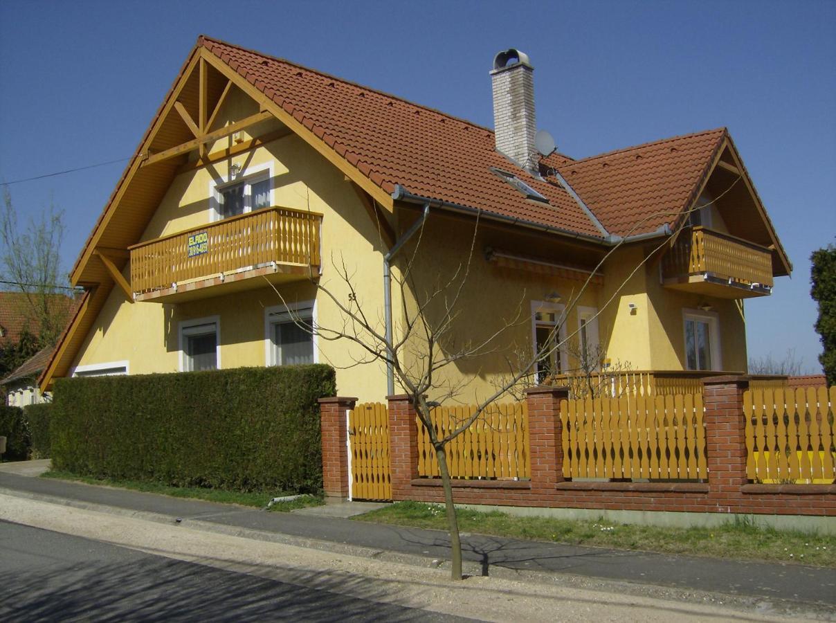 Miseta Apartman Fonyód Buitenkant foto